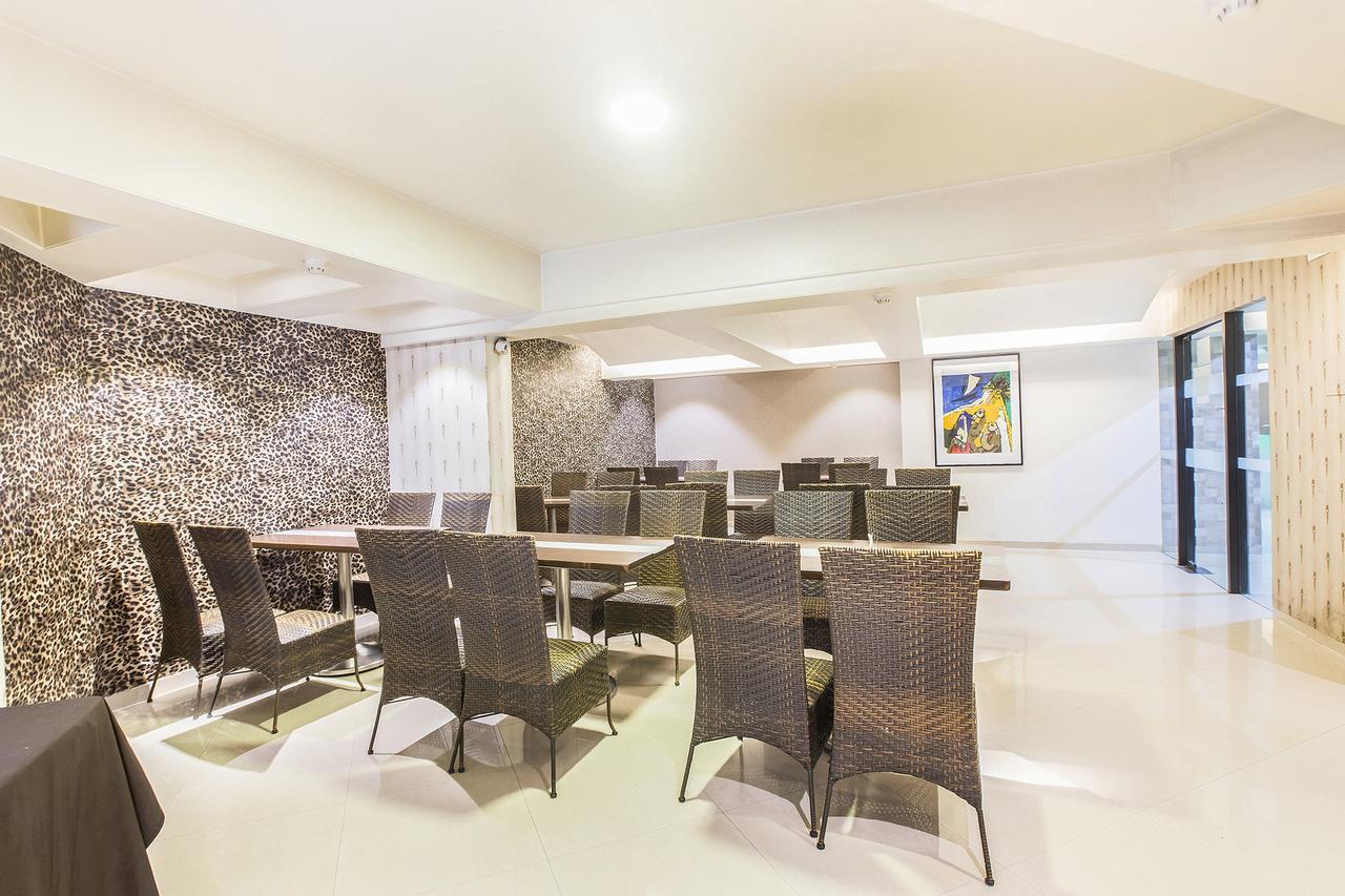 Fabhotel Savoy Airport Mumbai (Bombay)